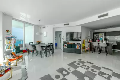 1900 N Bayshore Dr #3612, Miami, FL 33132 - Photo 6