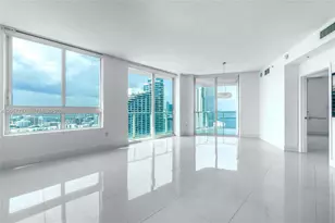 1900 N Bayshore Dr, Miami, FL 33132 - Photo 12