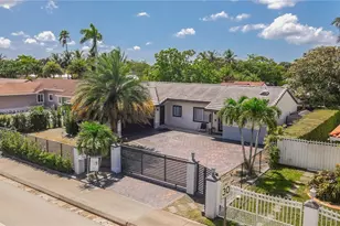 6320 NW 199th St, Hialeah, FL 33015 - Photo 1