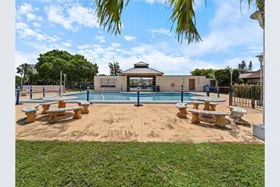 501 NW 98th Ct #501, Miami, FL 33172 - Photo 36