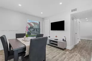 501 NW 98th Ct, Miami, FL 33172 - Photo 20