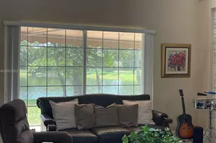 340 SW 167th Ave, Pembroke Pines, FL 33027 - Photo 12