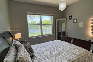 340 SW 167th Ave, Pembroke Pines, FL 33027 - Photo 16