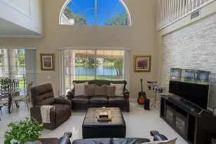 340 SW 167th Ave, Pembroke Pines, FL 33027 - Photo 14