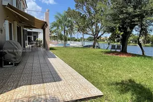 340 SW 167th Ave, Pembroke Pines, FL 33027 - Photo 58