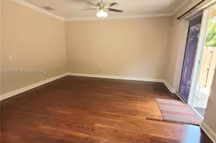 8707 Buckskin Manor, Davie, FL 33328 - Photo 10