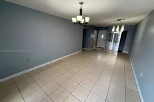 6095 W 18th Ave, Hialeah, FL 33012 - Photo 4