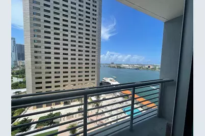 335 S Biscayne Blvd #1606, Miami, FL 33131 - Photo 1