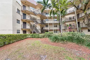 6655 W Broward Blvd, Plantation, FL 33317 - Photo 2