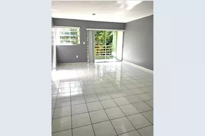 11103 NW 7th St #202-2, Miami, FL 33172 - Photo 8