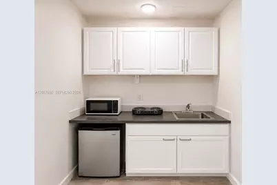 3025 Indian Creek Dr #311, Miami Beach, FL 33140 - Photo 6