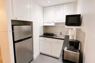 3025 Indian Creek Dr, Miami Beach, FL 33140 - Photo 2