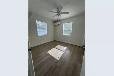 1816 NW 25th Ter, Fort Lauderdale, FL 33311 - Photo 20