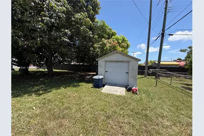 3202 NW 182nd St, Miami Gardens, FL 33056 - Photo 12