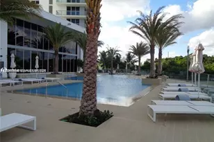 16385 Biscayne Blvd, North Miami Beach, FL 33160 - Photo 40
