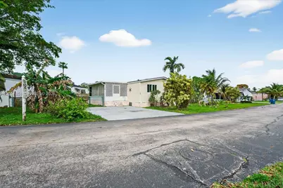 35250 SW 177th Ct #190, Homestead, FL 33034 - Photo 8