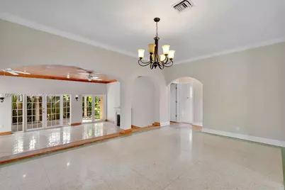 4445 N Michigan Ave, Miami Beach, FL 33140 - Photo 6