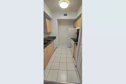 2589 Centergate Dr #202, Miramar, FL 33025 - Photo 18