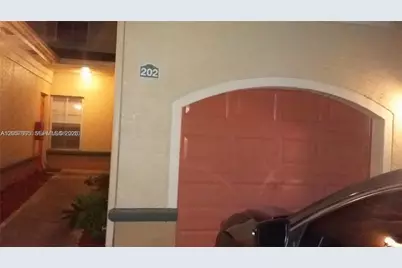 2589 Centergate Dr #202, Miramar, FL 33025 - Photo 2
