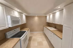 1865 Brickell Ave, Miami, FL 33129 - Photo 16