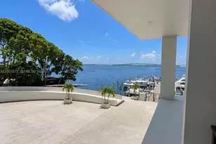 1865 Brickell Ave, Miami, FL 33129 - Photo 14