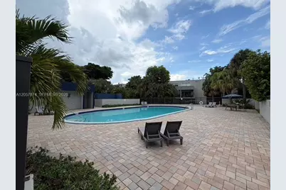 30 NW 87th Ave #C201, Miami, FL 33172 - Photo 24