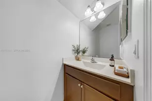 3952 Devenshire Ct, Coconut Creek, FL 33073 - Photo 6
