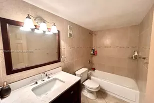 3905 N Nob Hill Rd, Sunrise, FL 33351 - Photo 14