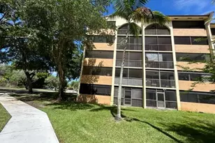 3905 N Nob Hill Rd, Sunrise, FL 33351 - Photo 18