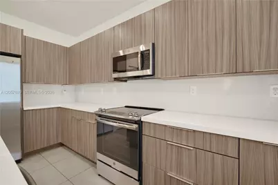 4971 NW 84th Ave, Doral, FL 33166 - Photo 8