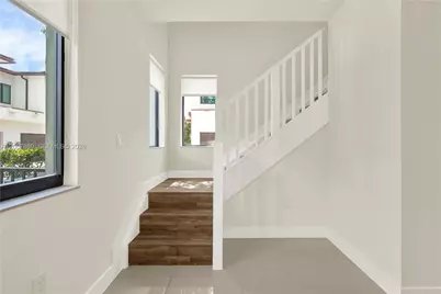 4971 NW 84th Ave, Doral, FL 33166 - Photo 16