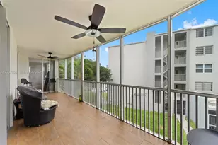 1690 NE 191st St, Miami, FL 33179 - Photo 22