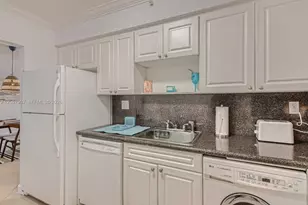 2501 S Ocean Dr, Hollywood, FL 33019 - Photo 4