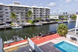 3642 NE 171 St, North Miami Beach, FL 33160 - Photo 36