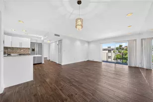 3642 NE 171 St, North Miami Beach, FL 33160 - Photo 10