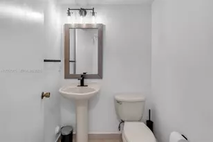 4956 Leeward Ln, Dania Beach, FL 33312 - Photo 24