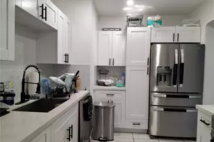 18045 NW 2nd Pl, Miami Gardens, FL 33169 - Photo 2