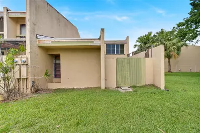 1501 NW 94th Ave #237, Pembroke Pines, FL 33024 - Photo 20