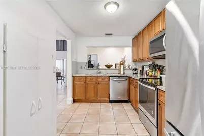 1501 NW 94th Ave #237, Pembroke Pines, FL 33024 - Photo 4