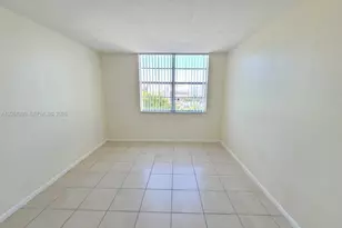 496 NW 165th St Rd, Miami, FL 33169 - Photo 14