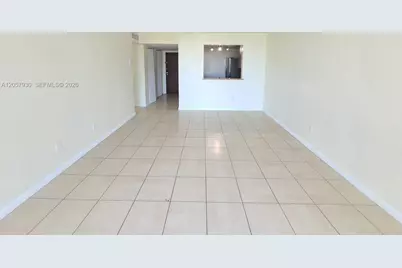 496 NW 165th St Rd #D-409, Miami, FL 33169 - Photo 4