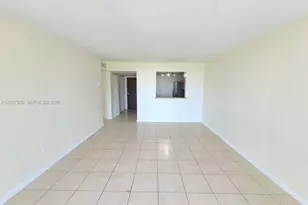 496 NW 165th St Rd, Miami, FL 33169 - Photo 4