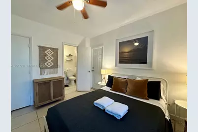 1130 NE 81st St #4, Miami, FL 33138 - Photo 4
