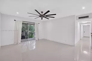 13707 SW 91st Ct, Miami, FL 33176 - Photo 4