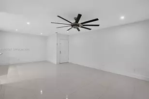 13707 SW 91st Ct, Miami, FL 33176 - Photo 6