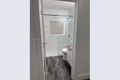 2500 NE 192nd St #6, Miami, FL 33180 - Photo 12