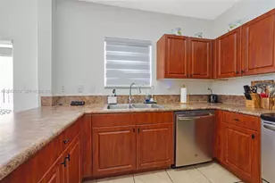 8897 SW 225th St, Cutler Bay, FL 33190 - Photo 10