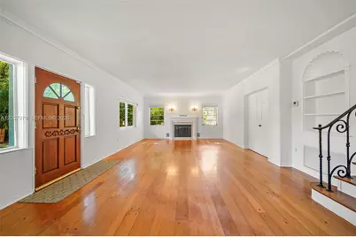 5842 Alton Rd, Miami Beach, FL 33140 - Photo 2