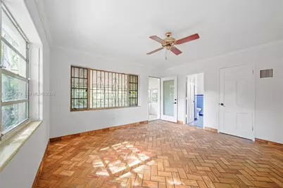 5842 Alton Rd, Miami Beach, FL 33140 - Photo 8