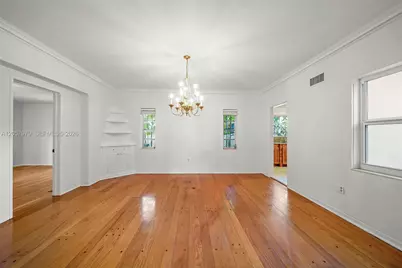 5842 Alton Rd, Miami Beach, FL 33140 - Photo 4